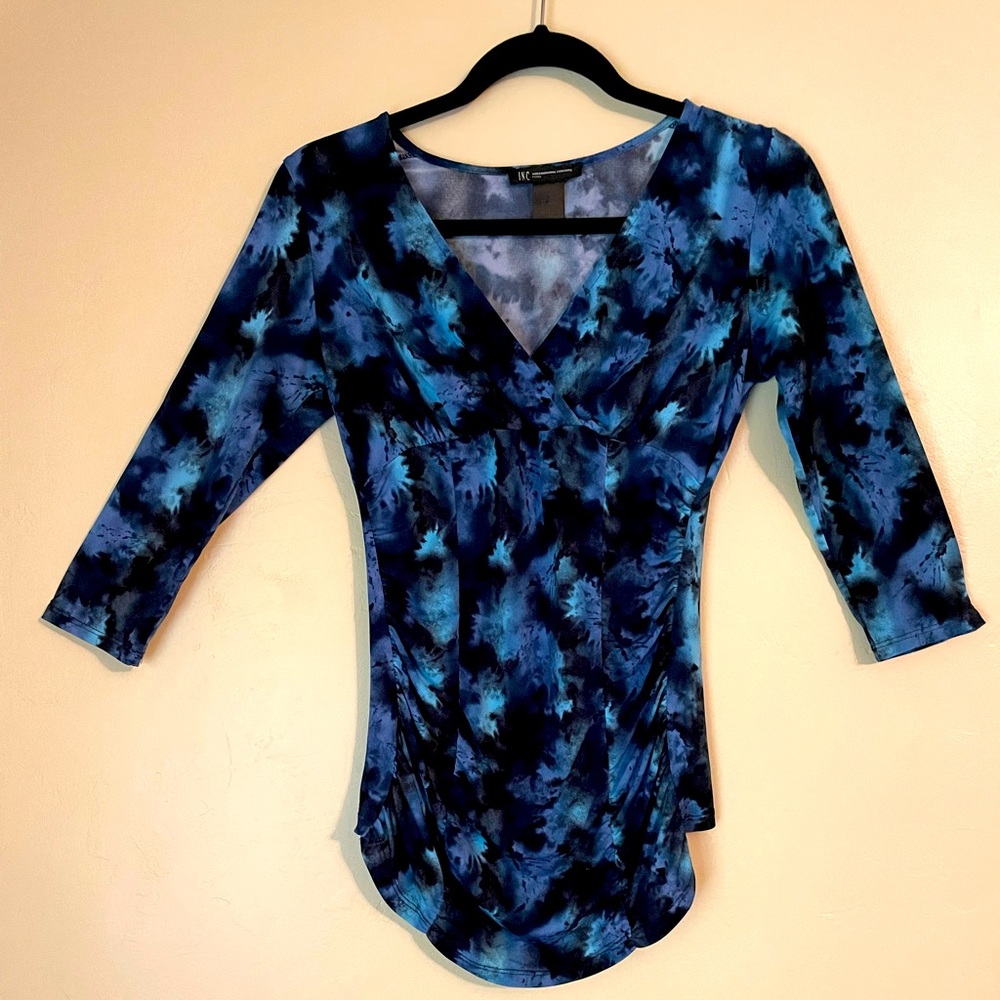 INC stretchy ruched top